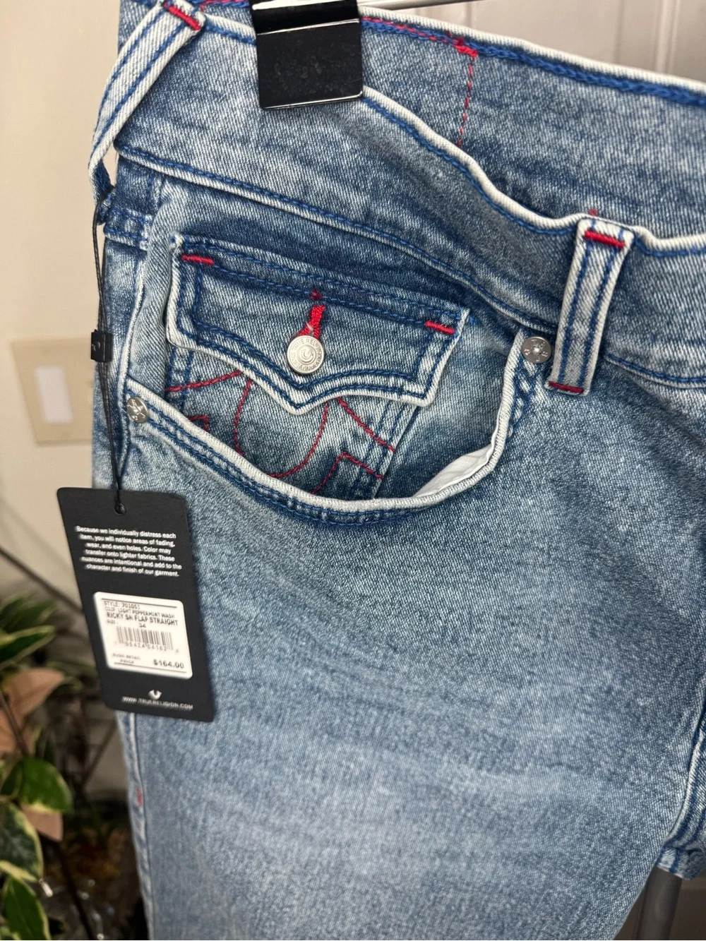 True Religion Light Blue SNP flap Relaxed straight Jeans Sz 34